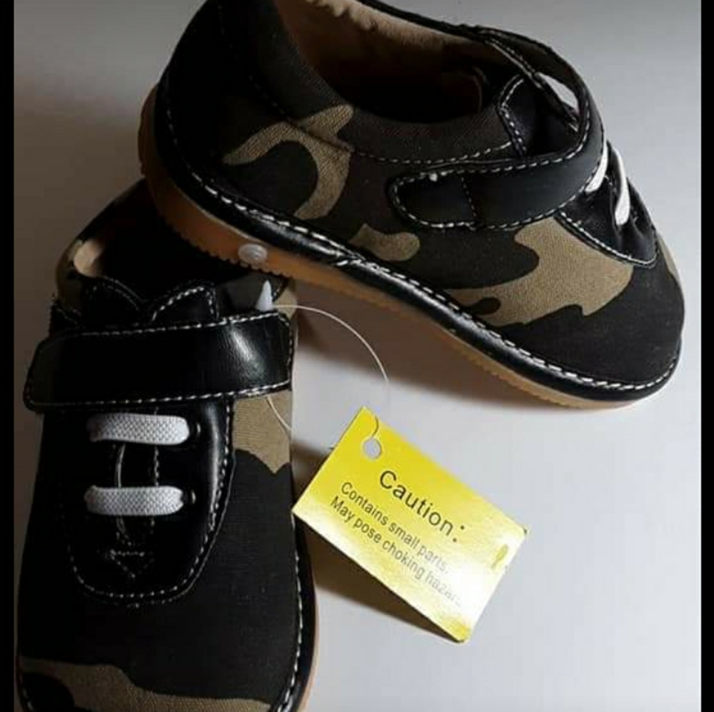 Squeaky shoes camo print